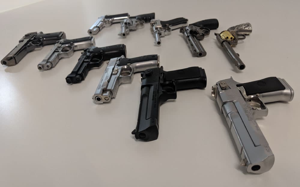 miniatura-de-armas-pistola-revolver
